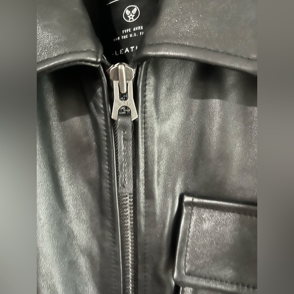 AVIREX leather jacket - Picture 2 of 15
